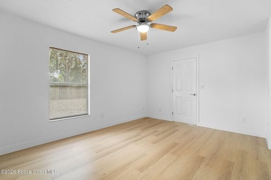 Perfectly landscaped and exterior freshly painted located in a - photo 17