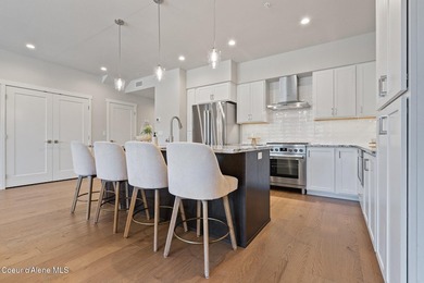 $15,000 limited builder incentive! Enjoy a low-maintenance - photo 9