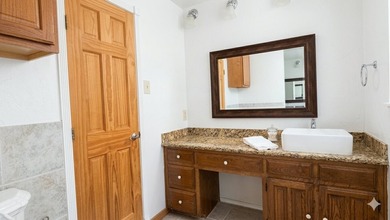 Charming Richardson Home with tons of potential in this spacious - photo 19