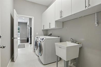 Welcome to 1075 Chase Drive-located in downtown Winter Garden - photo 32