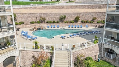 Right in the heart of Osage Beach, this Lands' End condo puts - photo 34