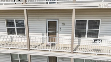 Right in the heart of Osage Beach, this Lands' End condo puts - photo 40
