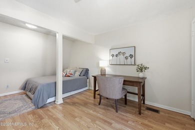 MAIN HOUSE + GUEST HOUSE - Perfect for multigenerational living - photo 41
