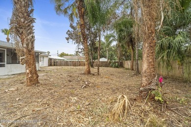 Perfectly landscaped and exterior freshly painted located in a - photo 49