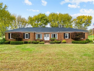 (private lake, pond, creek) Home Sale Pending in Alliance Ohio