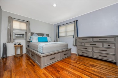 Live, Play And Commute **Bay Terrace Vicinity** *ORIGINALLY A - photo 14
