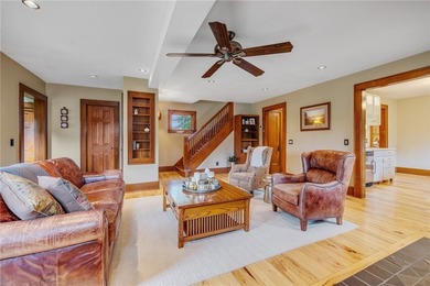 Craftsman charm meets today's modern updates! This beautifully - photo 15