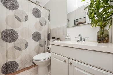 Live, Play And Commute **Bay Terrace Vicinity** *ORIGINALLY A - photo 16