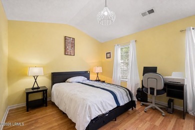 Fabulous features set this Brookshire model apart! This end-unit - photo 19