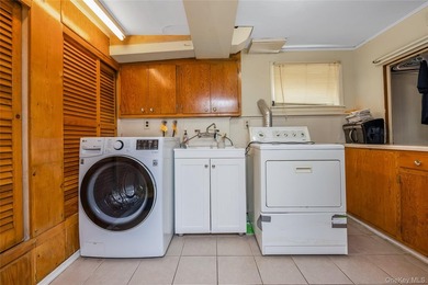 Live, Play And Commute **Bay Terrace Vicinity** *ORIGINALLY A - photo 20