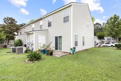Fabulous features set this Brookshire model apart! This end-unit - photo 23