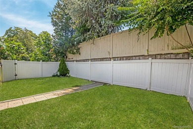 Live, Play And Commute **Bay Terrace Vicinity** *ORIGINALLY A - photo 27
