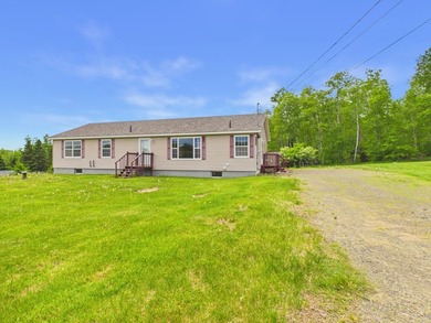 Built in 2005, that makes this 3 Bedroom/2 full bath home - photo 3