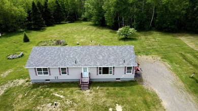 Built in 2005, that makes this 3 Bedroom/2 full bath home - photo 6