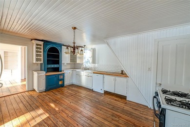 Timeless Springville Charm Near Smiths Creek Step back in time - photo 12