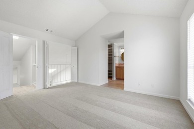 Just Reduced $100,000!!! Light and bright Seascape townhouse in - photo 14