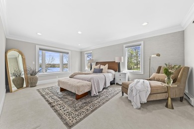 Fully renovated in 2022, this luxurious 4BR, 4.5BA lakefront - photo 16
