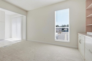 Just Reduced $100,000!!! Light and bright Seascape townhouse in - photo 20