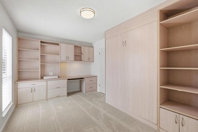 Just Reduced $100,000!!! Light and bright Seascape townhouse in - photo 22