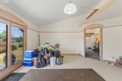 Rare opportunity to own a truly custom and charming duplex in a - photo 22