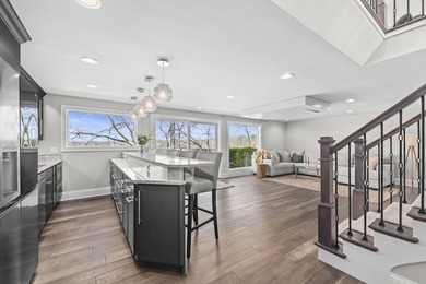 Fully renovated in 2022, this luxurious 4BR, 4.5BA lakefront - photo 23