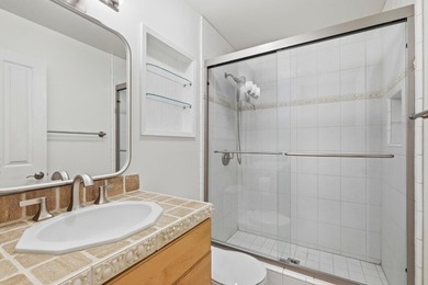 Just Reduced $100,000!!! Light and bright Seascape townhouse in - photo 23
