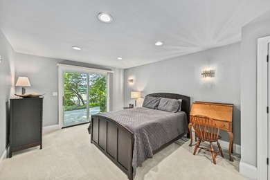 Fully renovated in 2022, this luxurious 4BR, 4.5BA lakefront - photo 25