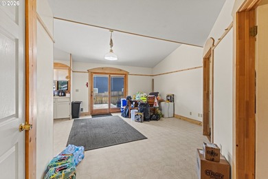 Rare opportunity to own a truly custom and charming duplex in a - photo 27