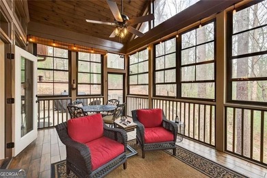 SELLER REVIEWING ALL OFFERS | MODERN 2015 BUILD | EXCEPTIONAL - photo 13
