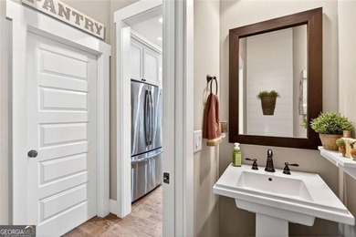 SELLER REVIEWING ALL OFFERS | MODERN 2015 BUILD | EXCEPTIONAL - photo 19