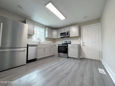 COME AND SEE THIS FULLY renovated 3 bedroom, 1 bathroom home - photo 3