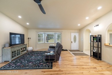 Situated on over 10 beautiful acres less than five minutes from - photo 3