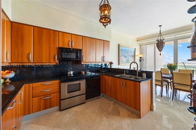 Perched high above it all, this spectacular two-level penthouse - photo 14