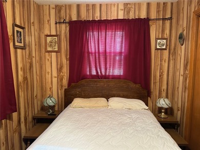 Room for the whole family!! Located on 101' feet of lake - photo 15
