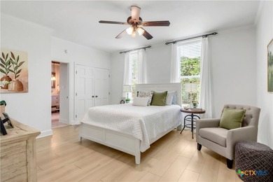 This mid-century cottage has been tastefully updated to include - photo 17