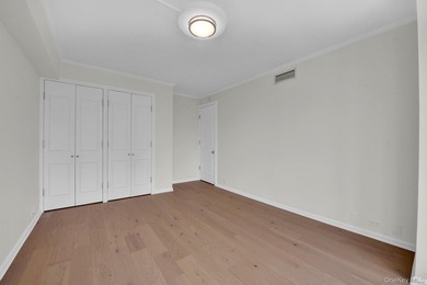 Welcome to this extraordinary, updated 3-bedroom, 3.5-bathroom - photo 31