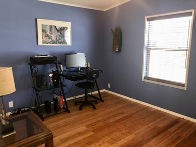 This beautiful, well-maintained home features a spacious layout - photo 5