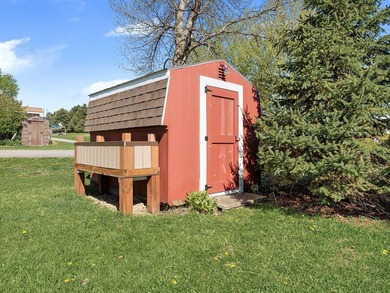 Cute cabin on level lake lot on the north shore of Lake Tetonka! - photo 6