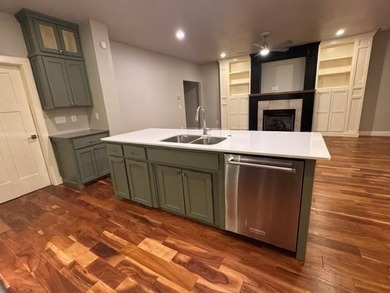 Welcome to your dream Craftsman Bungalow in the esteemed Frisco - photo 12