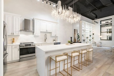 Perfectly positioned on iconic State Street in the heart of