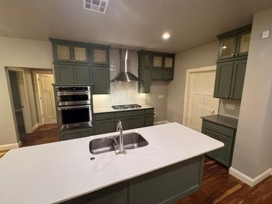 Welcome to your dream Craftsman Bungalow in the esteemed Frisco - photo 17