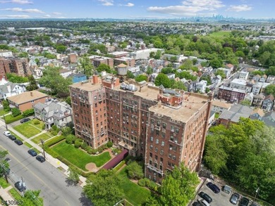 Enjoy the ease and convenience of single-level living in this - photo 21
