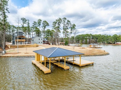 WELCOME TO YOUR DREAM LAKEFRONT RETREAT! THIS STUNNING NEW - Lake Home For Sale in Milledgeville, Georgia