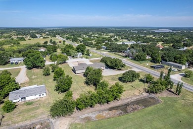 COMPLETELY REMODELED AND BEAUTIFUL. CUSTOM THROUGHOUT WITH - photo 11