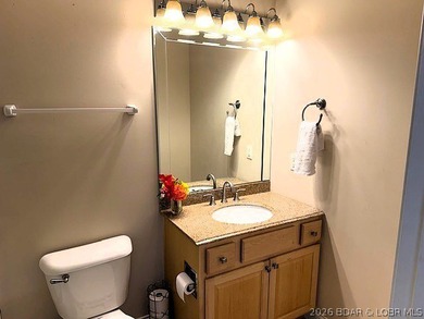 Introducing a peaceful, turn-key lakefront condo in CapeRoyale - photo 13