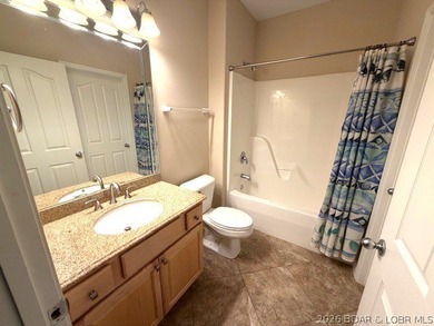 Introducing a peaceful, turn-key lakefront condo in CapeRoyale - photo 19