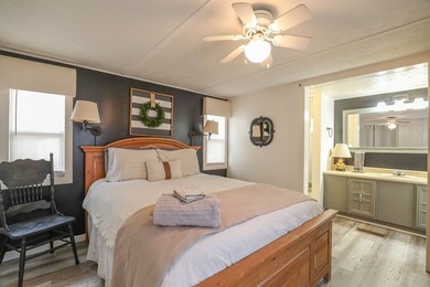 Check out this Lake Sinclair home overlooking peaceful water - photo 19