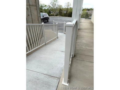 Introducing a peaceful, turn-key lakefront condo in CapeRoyale - photo 22