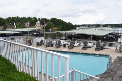 Introducing a peaceful, turn-key lakefront condo in CapeRoyale - photo 30