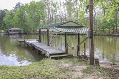 Check out this Lake Sinclair home overlooking peaceful water - photo 32